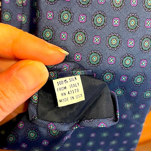 Pair of Vintage Italian Silk Men’s Ties - Picture 7 of 12